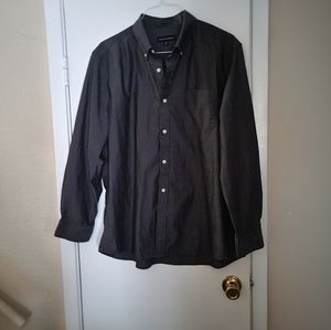 Tricot Raphael Mens black long sleeve XXL.buttons at collar and 1 front pocket